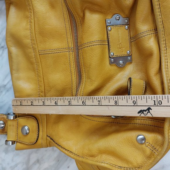 B. Markowsky Women's Mustard Yellow Leather Satchel - Picture 9 of 14